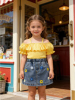 Cross-border exclusive three-piece set including a collared plaid shirt, a camisole vest, and heavy-duty washed denim jeans with fringed edges - Image 3